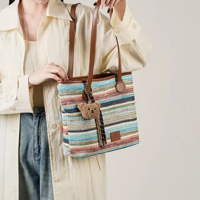 15 MINS Tote