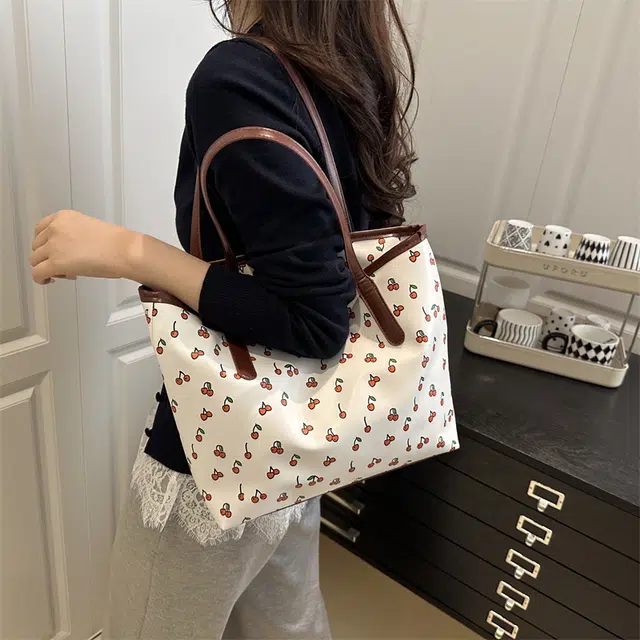 LOUIS ROYALN PU Tote