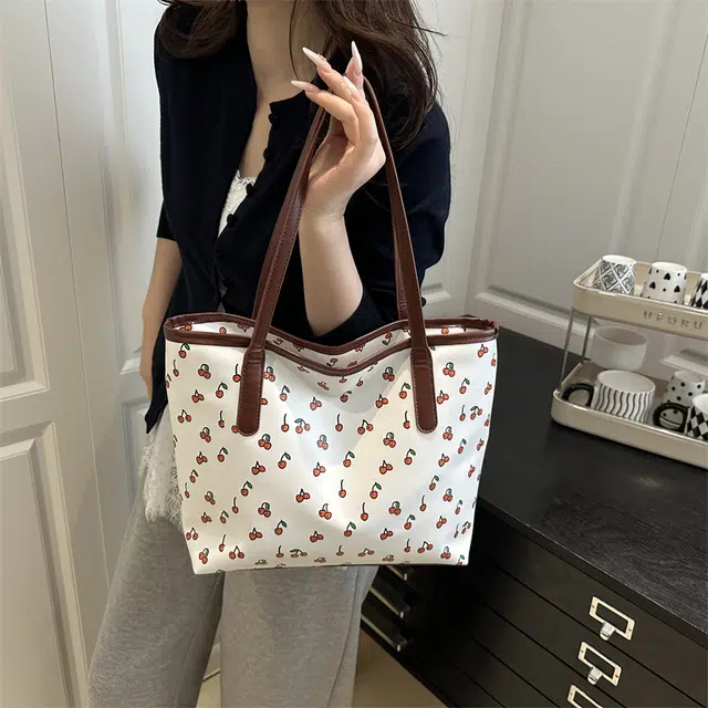 LOUIS ROYALN PU Tote