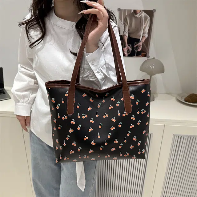 LOUIS ROYALN PU Tote