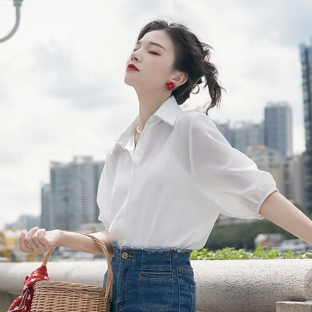 水中花 简约休闲宽松纯色翻领短袖衬衫开衫 女款 白色