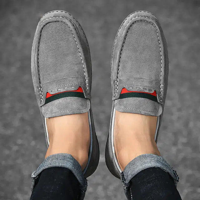 猪皮 时尚商务英伦风通勤轻便舒适百搭鞋款 休闲鞋 男款