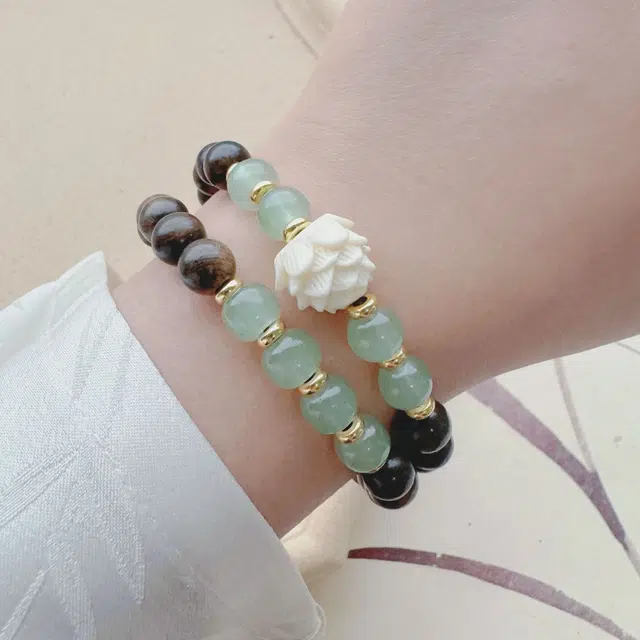 金瑞邦 【赠线香】莲花  显白精致 小众设计 高级感 新中式国潮 水逆退散 时来运转 生日考研护身转运 文艺 复古 檀木 手串 女款