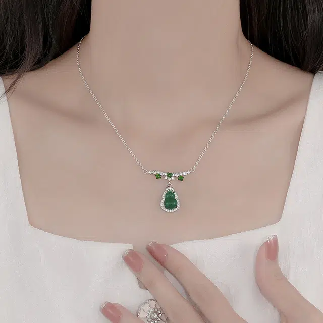 金瑞邦 小众设计 高级感 简单百搭 显白精致 新中式国潮 来财葫芦 水逆退散 上岸考研 精准桃花#好运 琉璃 玉石项链 女款