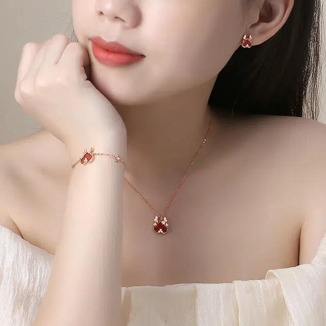金瑞邦 喜花萌龙 国潮新中式国风复古 轻奢精致小众 玛瑙 玉石项链 女款