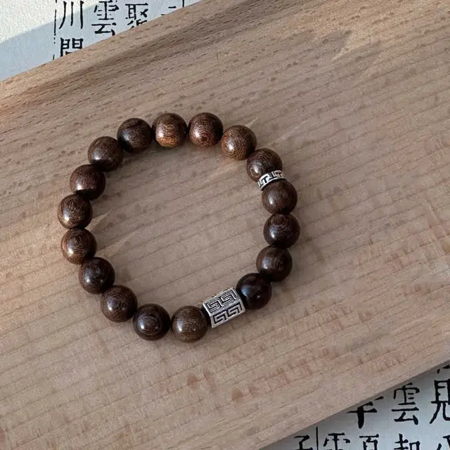 金瑞邦 简单百搭 显白精致 小众设计 高级感 精准桃花 水逆退散 上岸考研学生 新中式国潮 文玩 #好运 金丝檀木 手串 男女同款情侣款