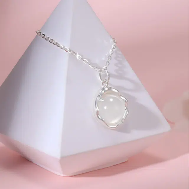 金瑞邦 简单百搭 显白精致 小众设计 高级感 轻奢高档 水逆退散 上岸转运考研 荔枝 步步高升 平步青云 精准桃花#好运 琉璃 项链 女款