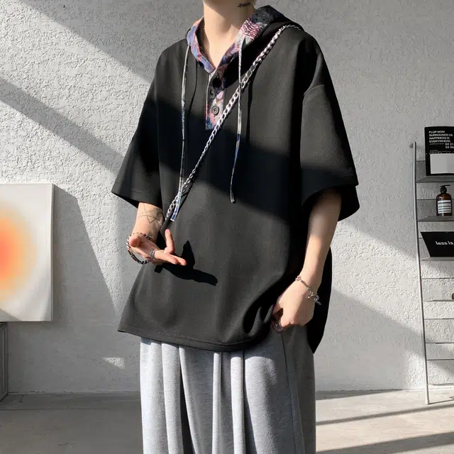 ADOONGA T