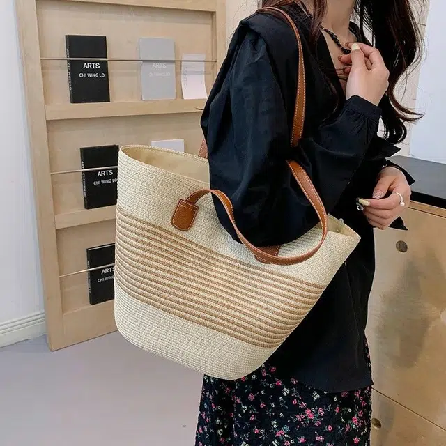 ADOONGA Tote
