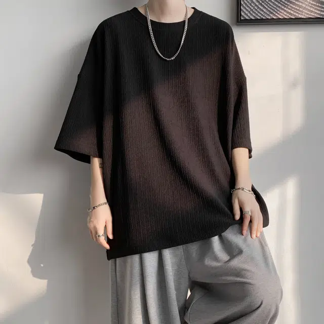 ADOONGA T