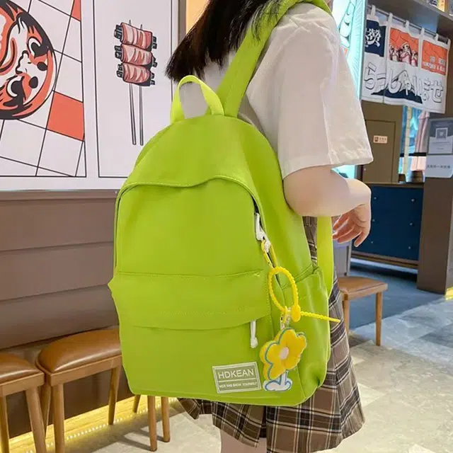ADOONGA ins