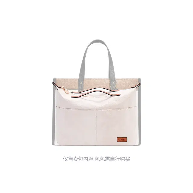 Coach Field Tote3040