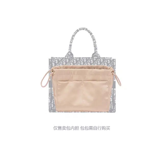 lv tote