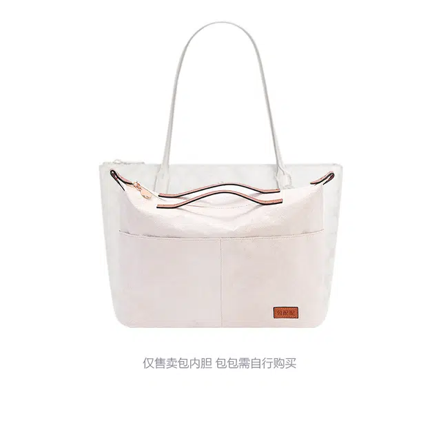 Coach Zip3037