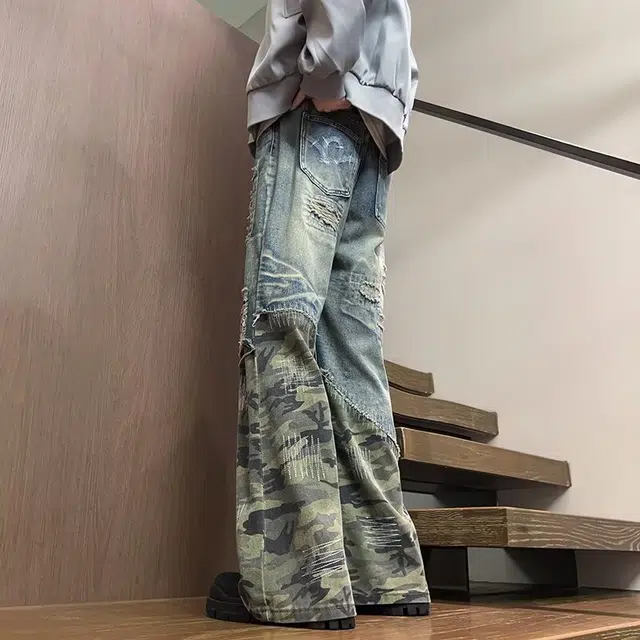 PAINT STAIN