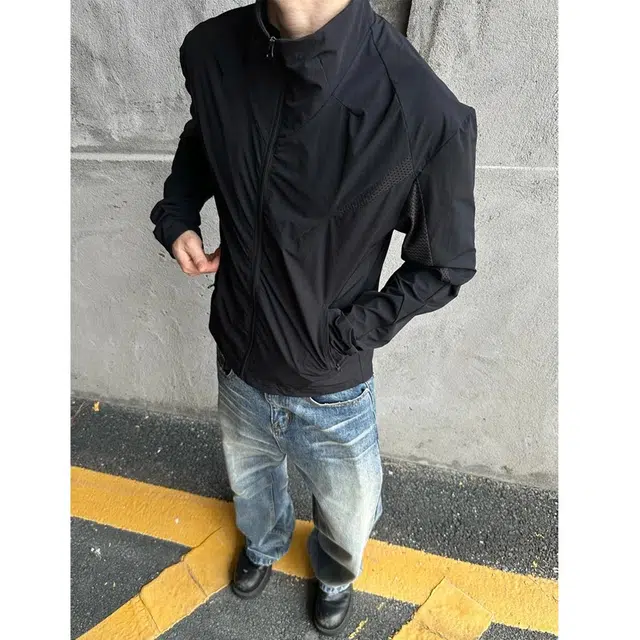 费尔岛上的猫 运动潮流户外机能风薄款速干冰感简约百搭服饰夹克外套 男女同款