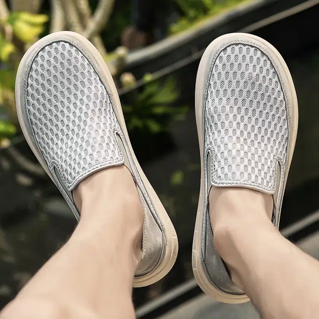 敦奴 牛皮革 经典 百搭 简约 柔软  舒适 低帮 生活休闲鞋 男款