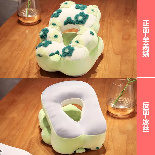 公主恋人 卡通羊羔绒冰丝午睡枕 玩偶周边