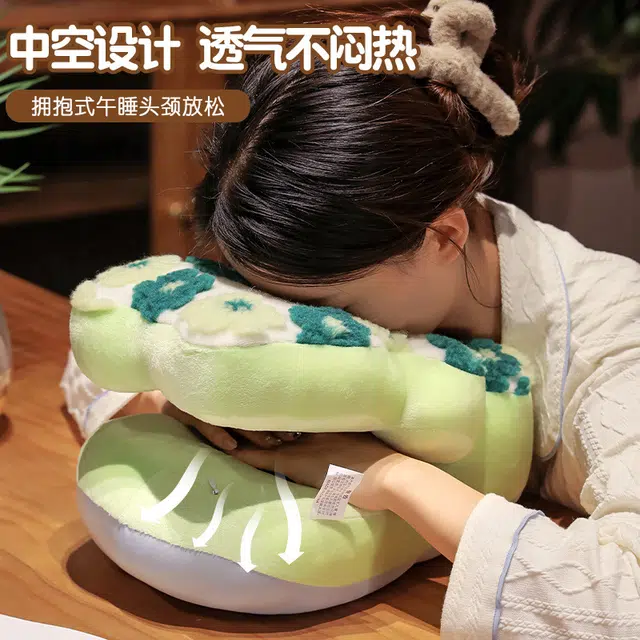 公主恋人 卡通羊羔绒冰丝午睡枕 玩偶周边