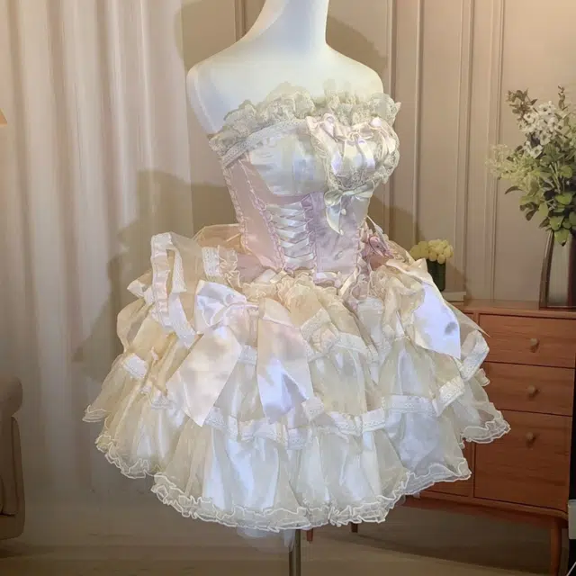 WLEQK Lolita