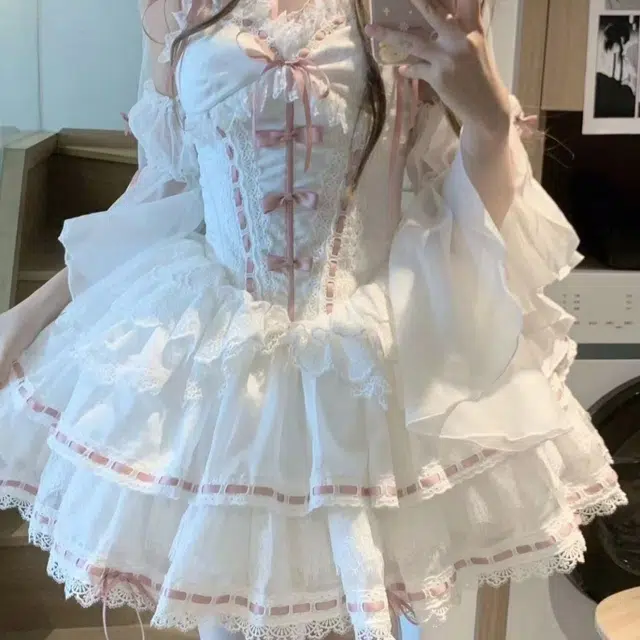 WLEQK Lolita