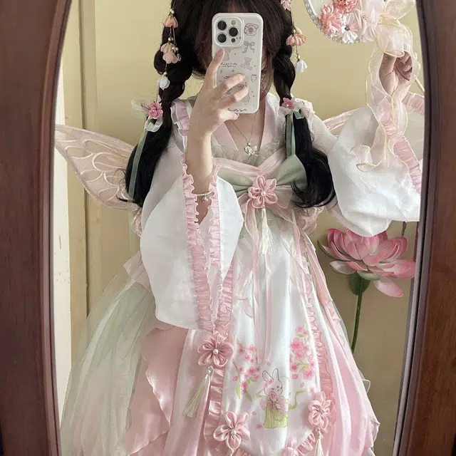 WLEQK Lolitalo