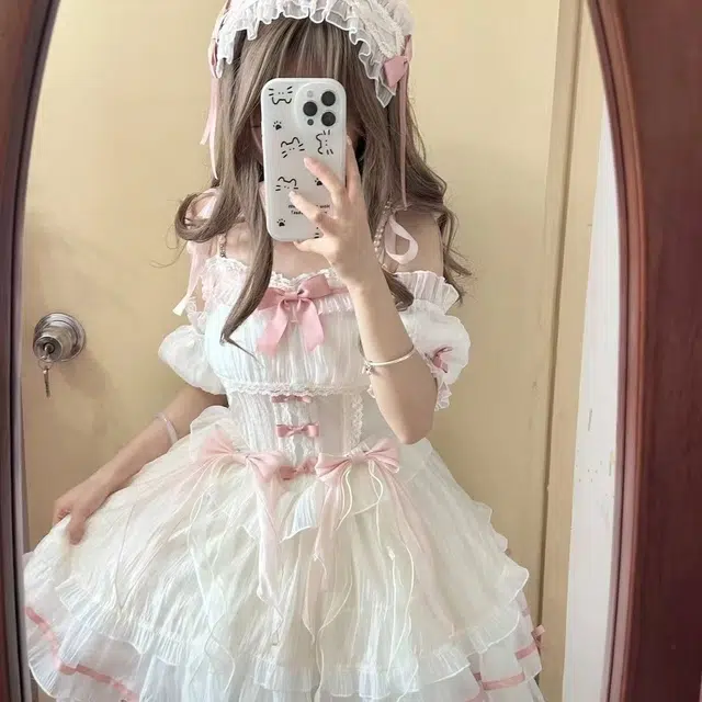 WLEQK Lolita