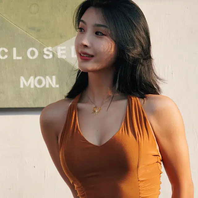 RAWNESS Sun Necklace 18k Gold