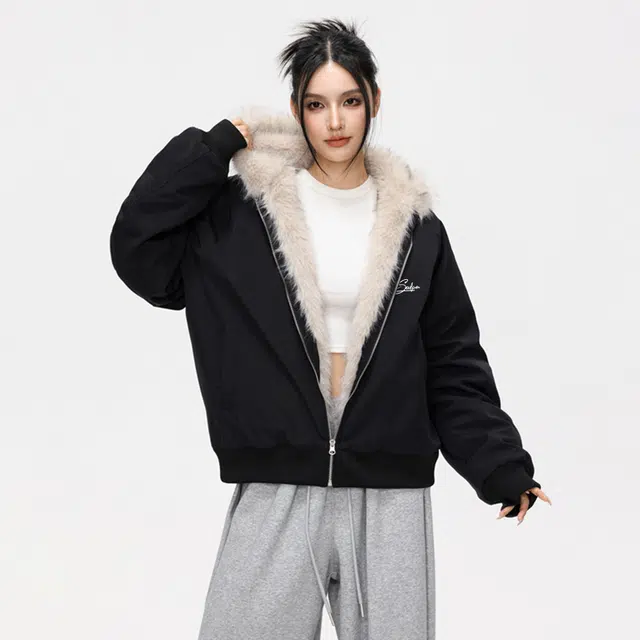 7 SEVFUN cleanfitlogo