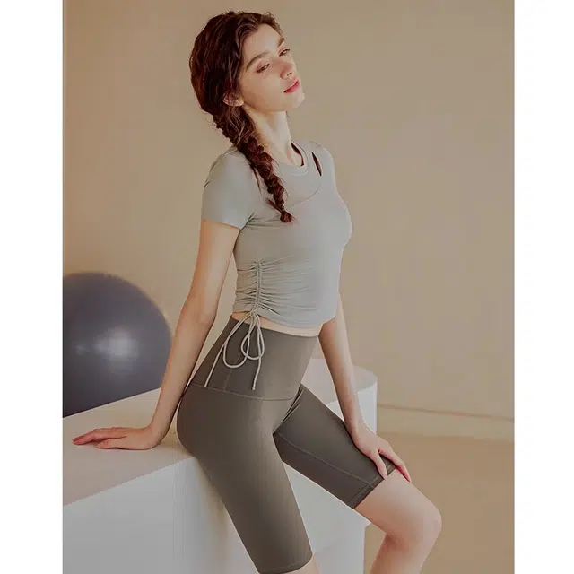 达兹 纯色五分高腰紧身健身骑行瑜伽运动短裤 女款