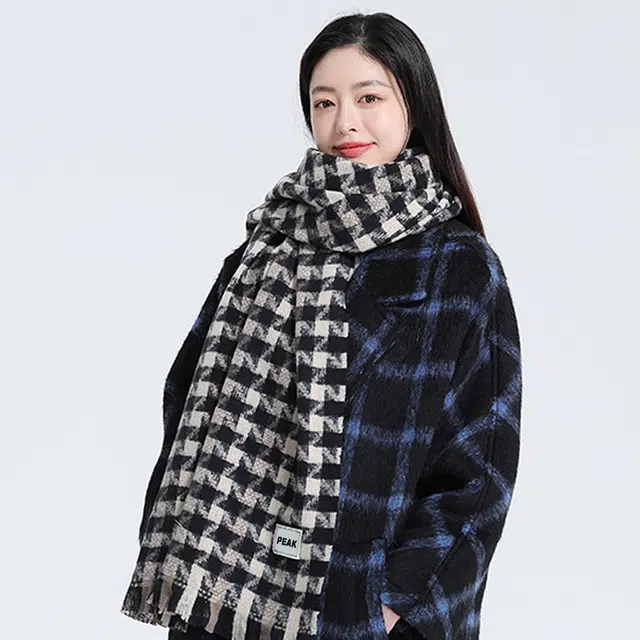 匹克 高级感保暖百搭英伦经典韩版格子 绒线围巾 男女同款情侣款
