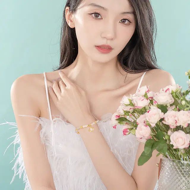 S925