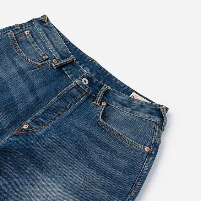 EVISU 2025