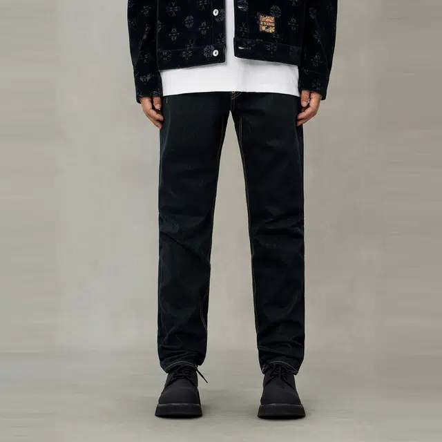 EVISU 2025