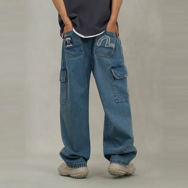 EVISU 2025