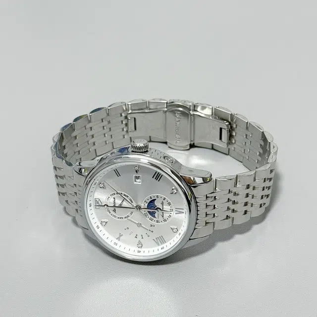 JSD.8946N