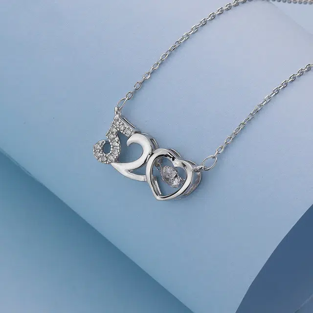 925