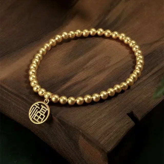 999