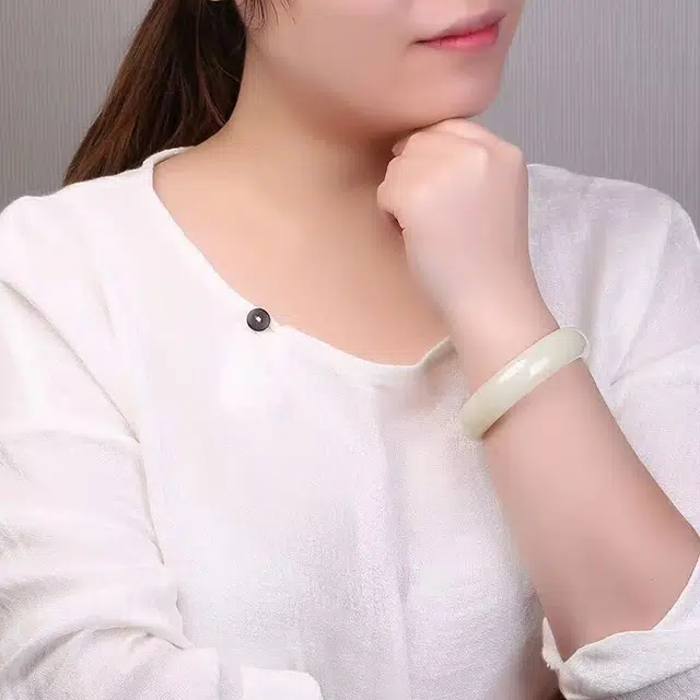 水贝之星 糯白素圈 复古国风温婉气质简约素雅百搭细腻润泽本命年轻奢柔美闭口手饰 琉璃 玉石手镯 男女同款情侣款