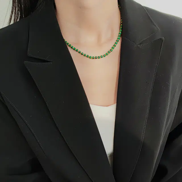 都爵 复古轻奢风气质小众高级感绿色串珠手工锁骨链 石头 项链 女款
