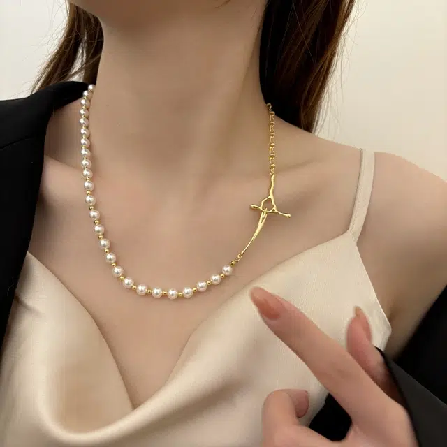 都爵 简约大气高级感设计感液态感锁扣珍珠拼接链条设计小众气质 铜 项链 女款