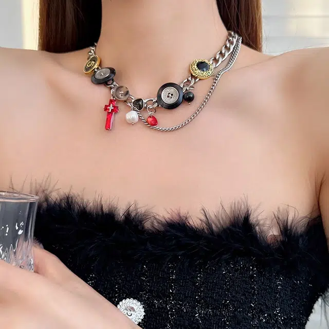 都爵 中古风小众复古轻奢设计感纽扣串珠 合金 项链 女款