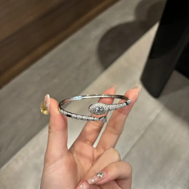 都爵 仙女风款小灵蛇形 高雅气质优雅小众设计高级感开口个性 铜 手镯 女款
