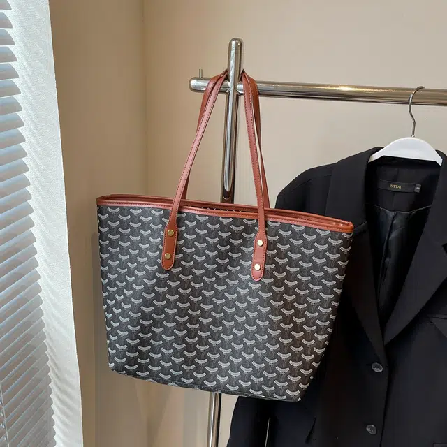 LARTIGENT PU Tote
