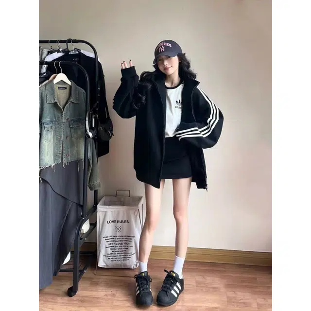 半空山 美式复古高街纯色简约条纹三条杠双头拉链双开门半高领个性小众设计感潮流时尚百搭宽松舒适日常通勤学院风开衫卫衣 男女同款