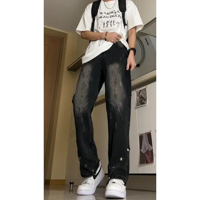 半空山 美式高街水洗磨白不规则解构高级感设计脚部纽扣可调节微喇休闲柴攀宽松直筒牛仔裤 男女同款