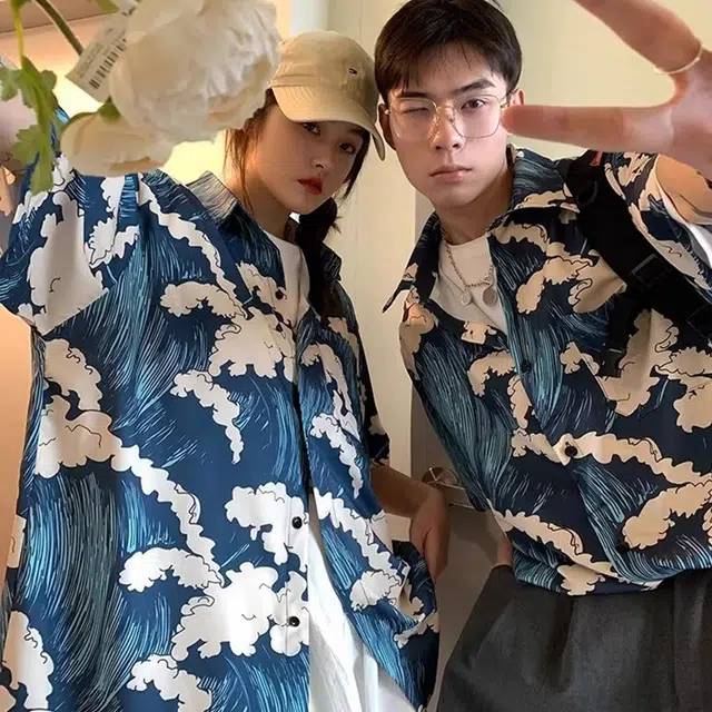 半空山 夏季凉爽透气宽松休闲沙滩半袖海浪满印夏威夷风落肩轻薄垂顺感高街旅游衬衫 男女同款