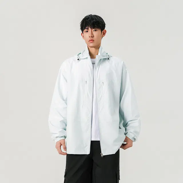 Q ZHIHE