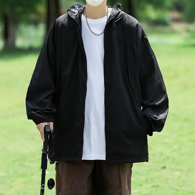 Q ZHIHE