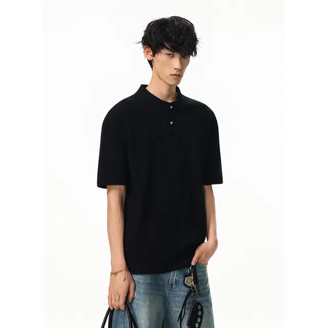 QOTRIOCK T